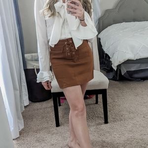 Camel mini skirt